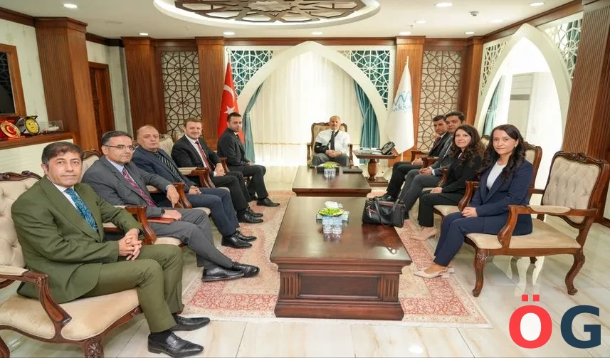 Çalışma ve Sosyal Güvenlik Bakanlığı heyetinden Vali Taşyapan’a ziyaret