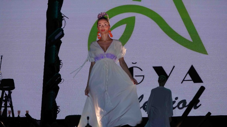 35. Uluslararası Şile Bezi Festivali’nde özlenen muhteşem defile