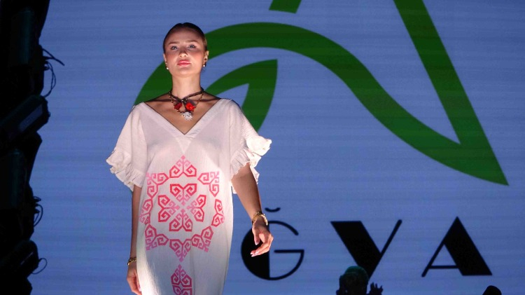 35. Uluslararası Şile Bezi Festivali’nde özlenen muhteşem defile
