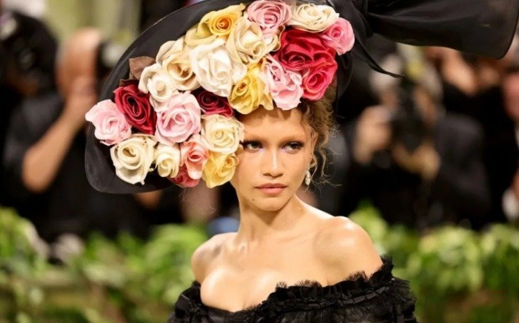 Met Gala'da şıklık yarışı