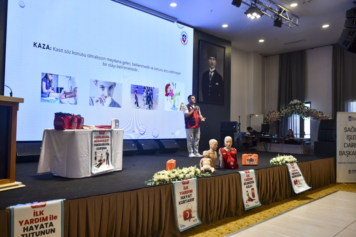 Ankara’da Bakımevi Öğretmenlerine Afet ve İlk Yardım Eğitimi