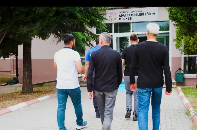 Adalet Bakanlığı ceza infaz kurumlarında mesleki eğitim imkânı sunuyor