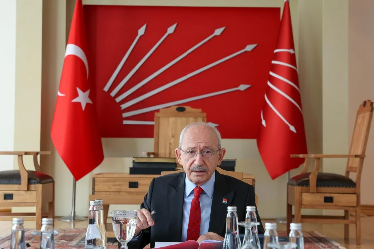 CHP Ekonomi Masası borsa gündemiyle acil toplandı