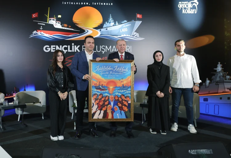 Cumhurbaşkanı Erdoğan: Geleceğin Türkiyesi'ni gençler hazırlayacak