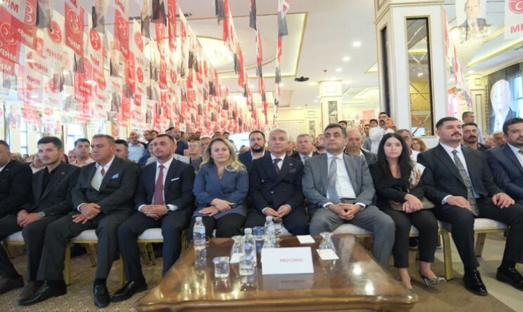 MHP Kırıkkale’de Mekki Varol yeniden il başkanı seçildi