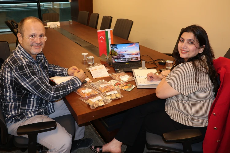 Hindistan’dan Türk kuru meyvesine büyük ilgi