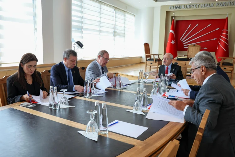 Kılıçdaroğlu’ndan borsa manipülasyonuna ilişkin sert çıkış: "Şimşek’i engelleyen güç kim?”